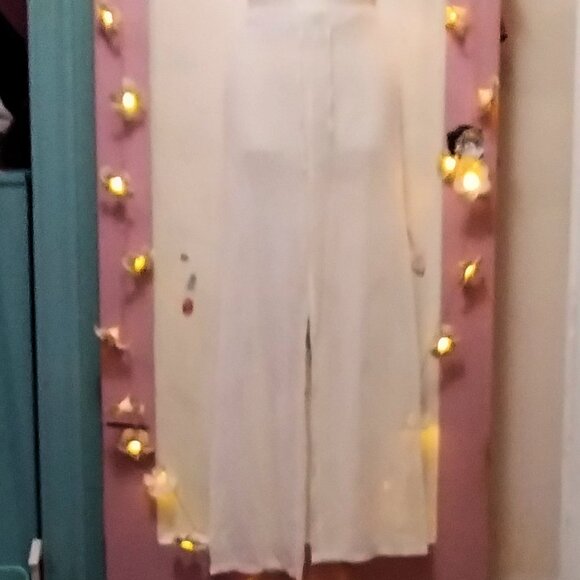 White (S) Loose Mesh Lounge Outfit - Picture 5 of 11